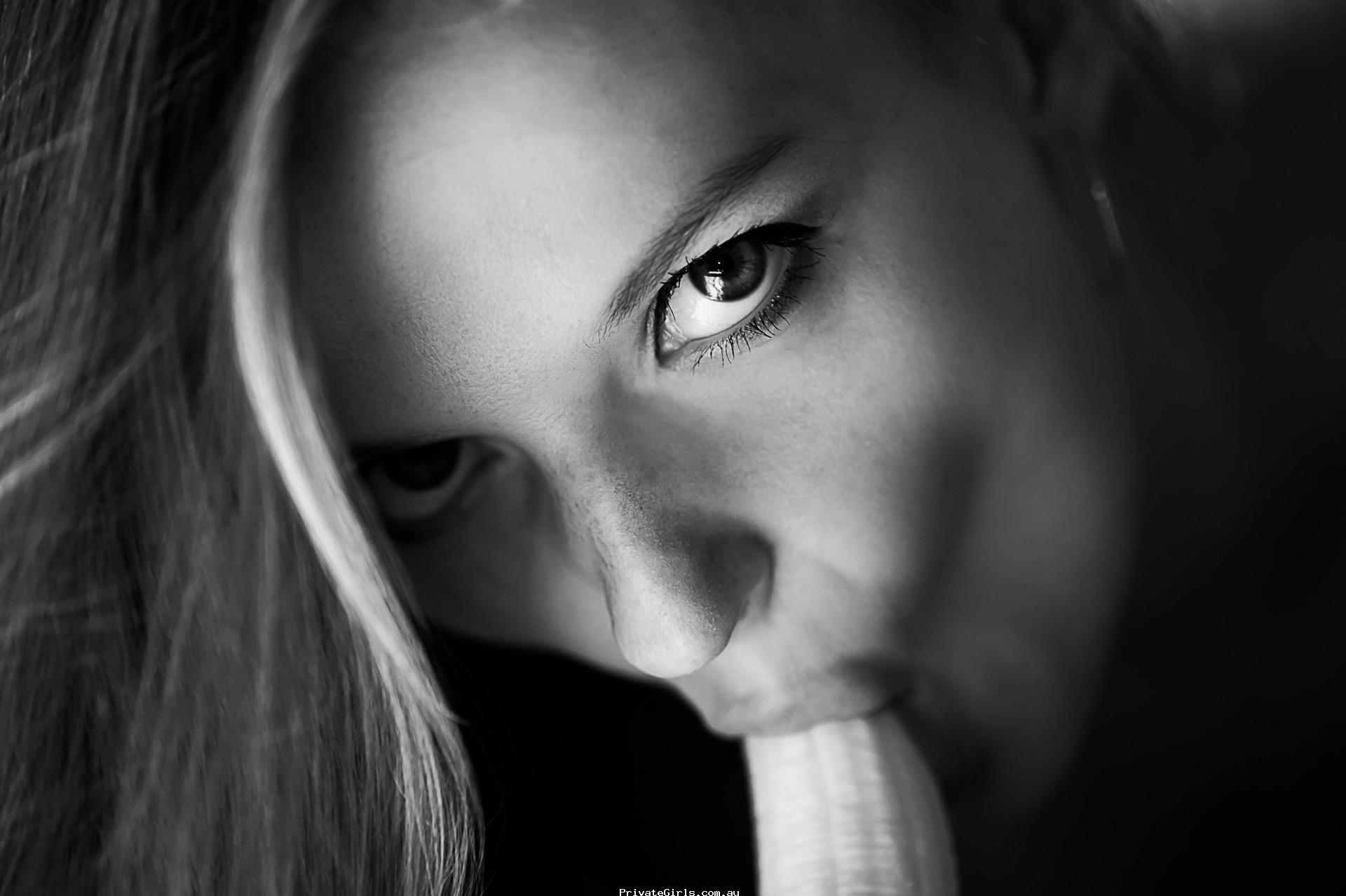 Victoria - Test Private Escort